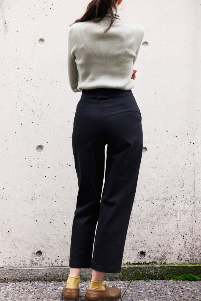 Twisted Seam Gabardine Pant - Ónix