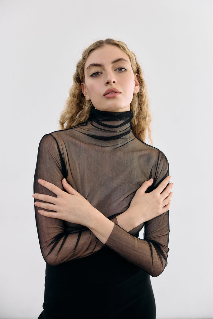 Sheer Knit Silk Turtleneck Top - Ónix