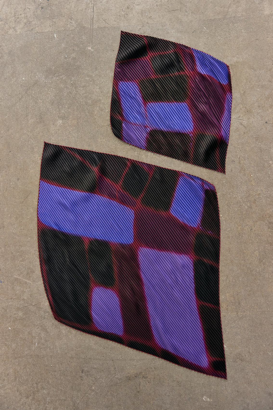 Small Pleated Silk Scarf - Jacaranda