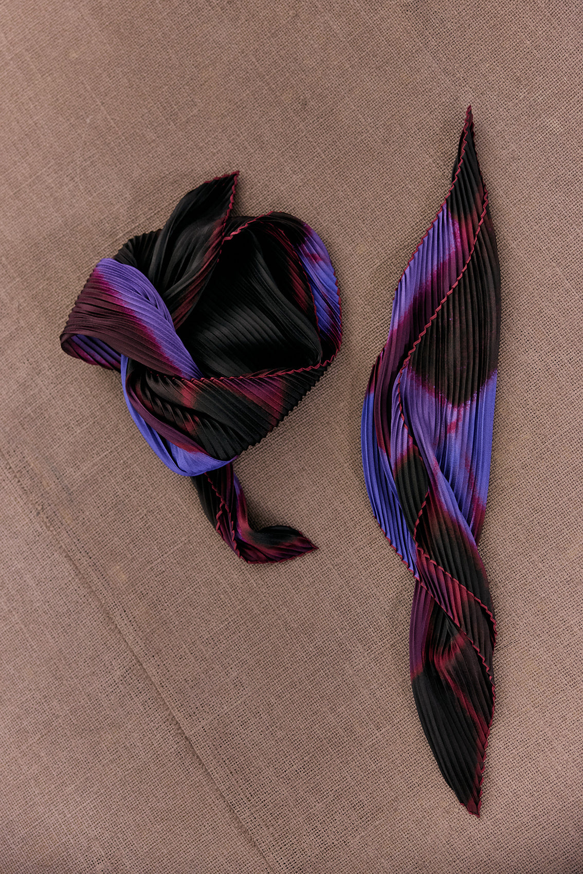 Small Pleated Silk Scarf - Jacaranda