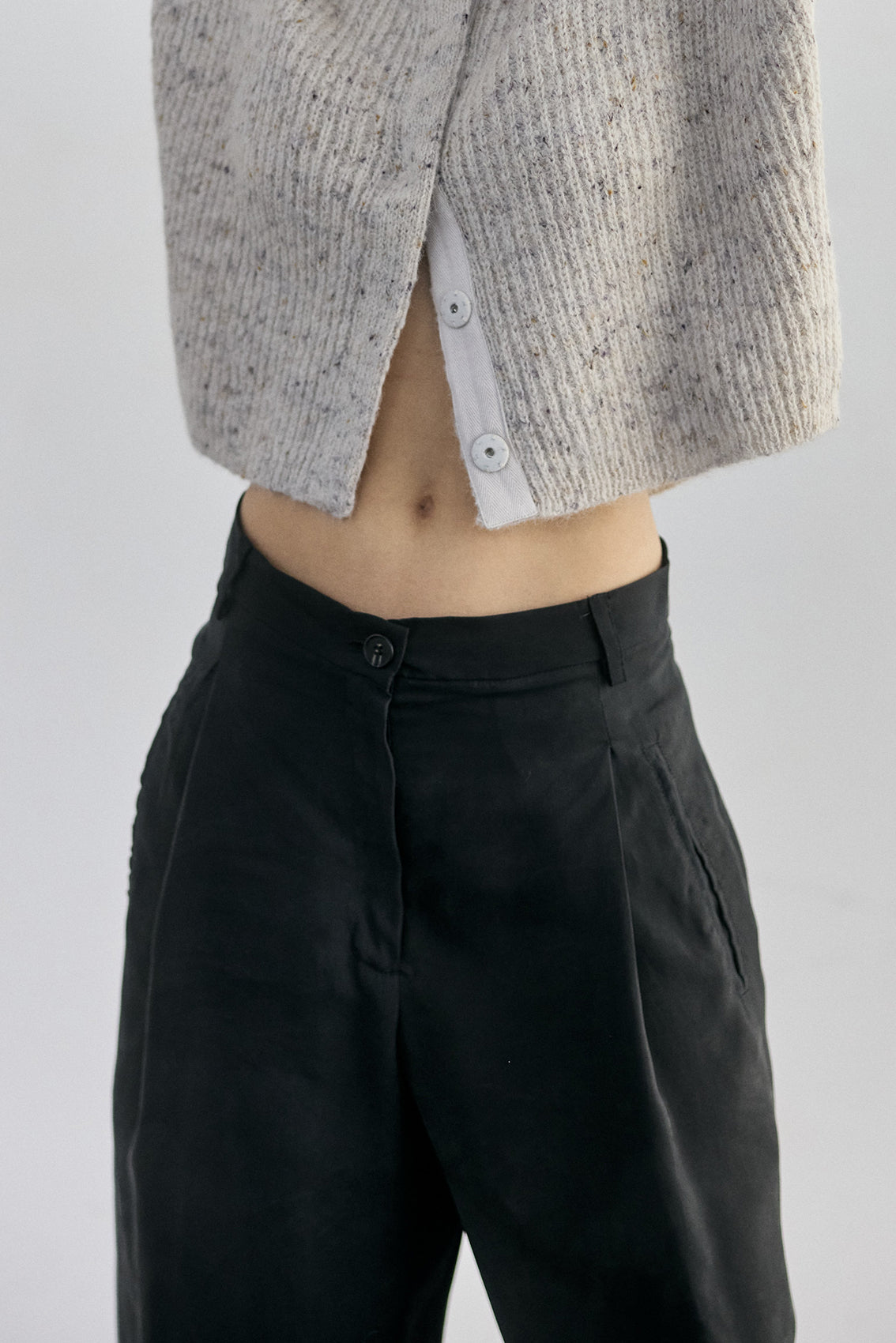 Pantalón Pinzado Cupro - Ónix