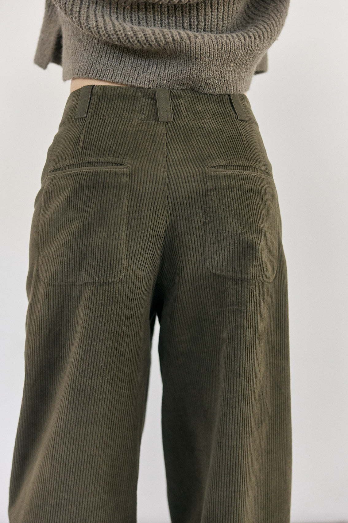 Pantalón Recto Cotelé de Algodón - Oliva
