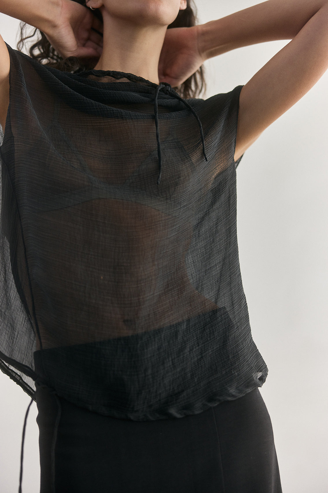 Top Traslúcido Ajustable Lyocell - Ónix