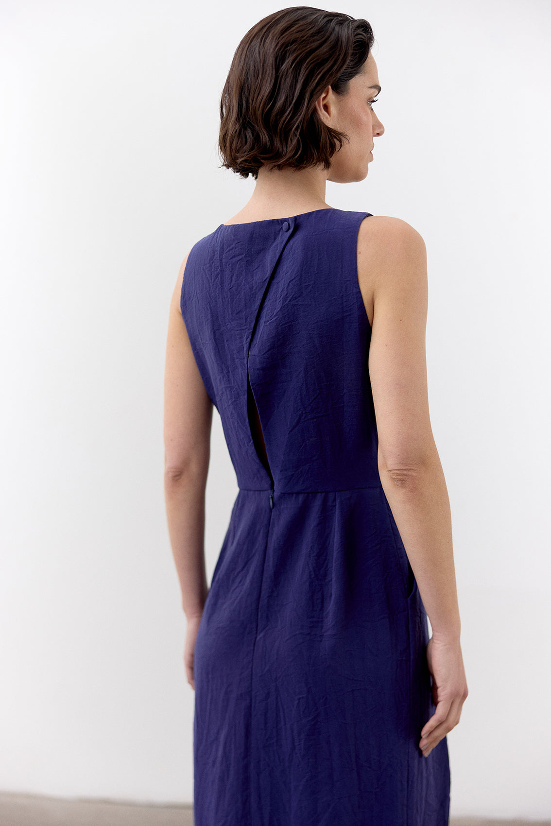 Center Pleat Crinkled Silk Dress - Arándano