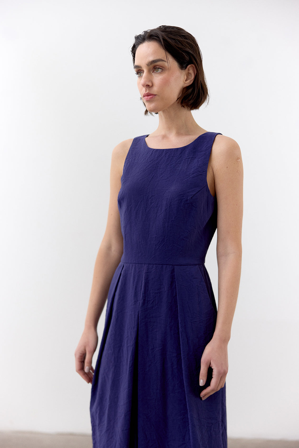 Center Pleat Crinkled Silk Dress - Arándano