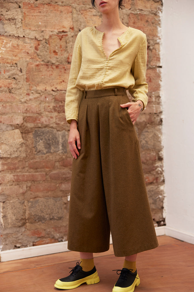 Recycled Wool Wide Leg Pant - Oliva