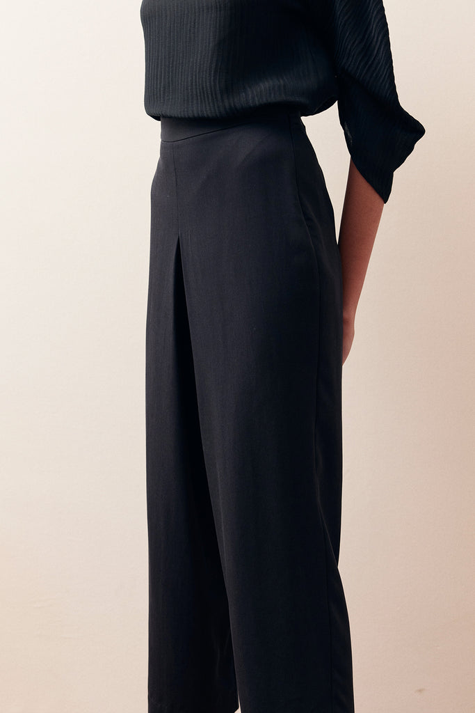 Central Pleat Pant Lyocell - Ónix