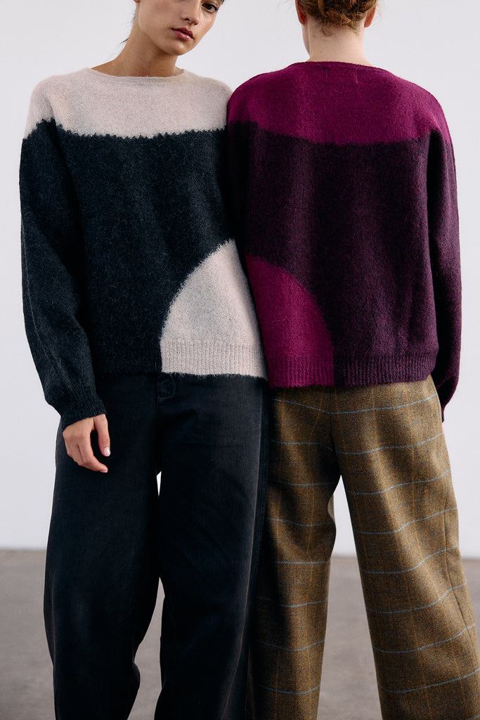 Sweater Alpaca Felted Semicírculos - Medianoche/Crudo