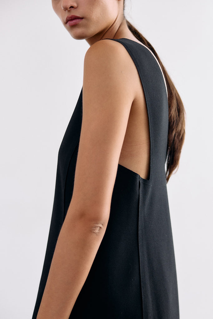 Vestido Escote V - Ónix