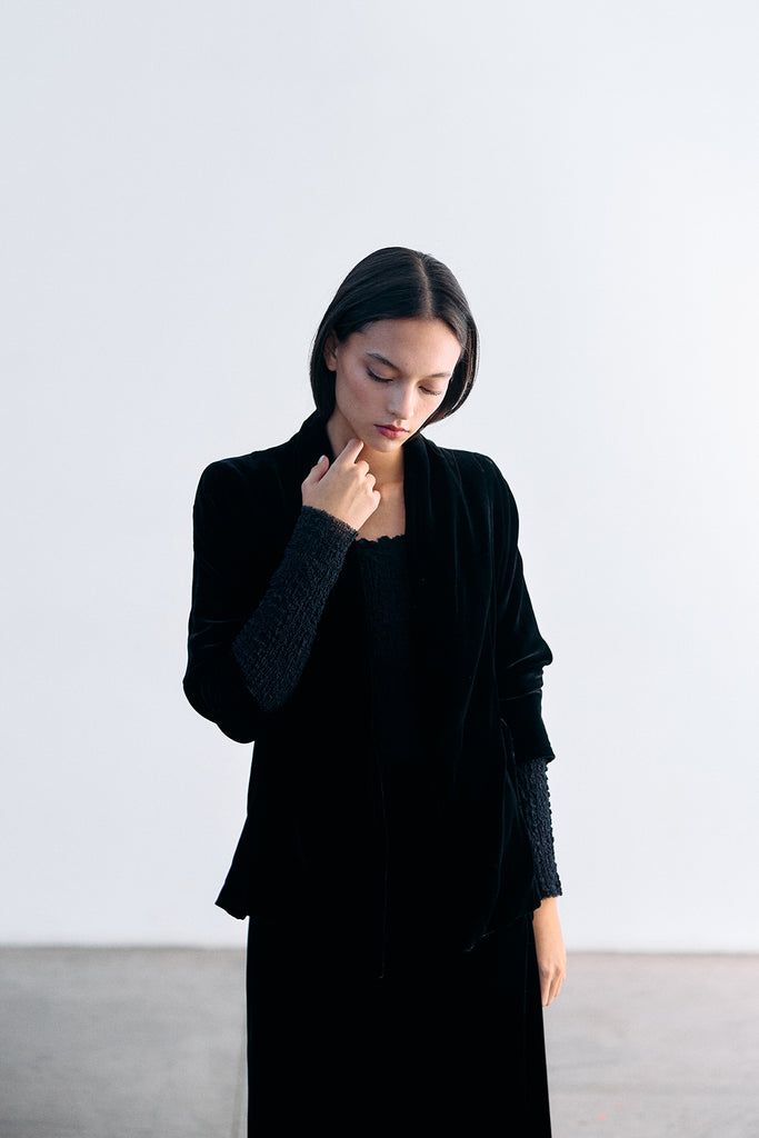 Cross-Over Silk Velvet Jacket - Ónix