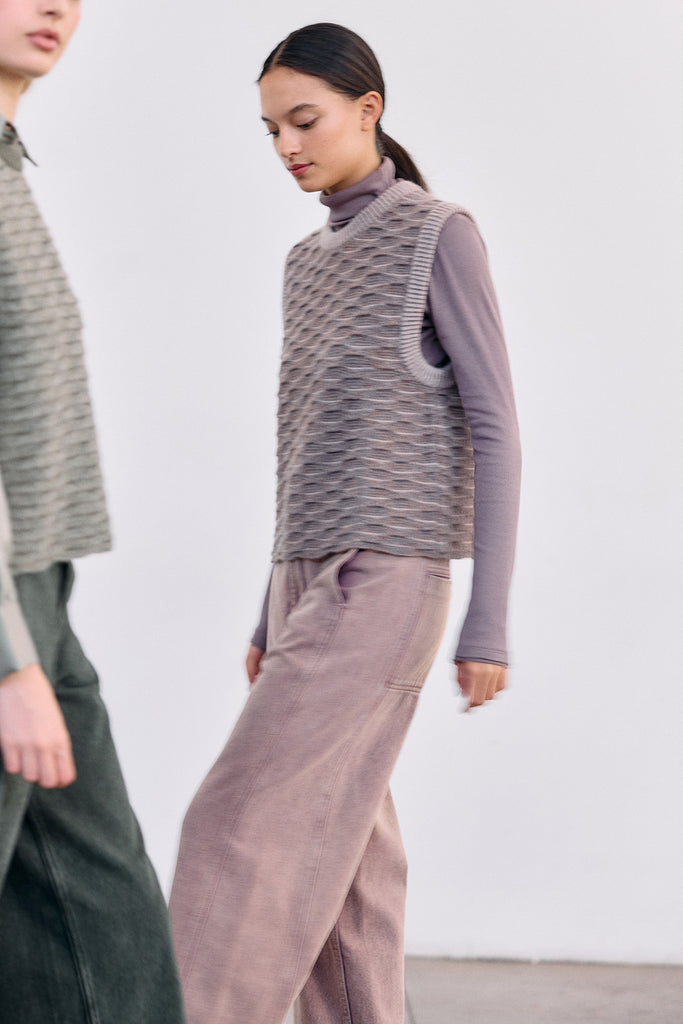Textured Alpaca Knit Sweater Vest - Malva