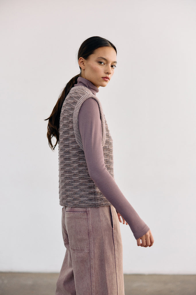 Textured Alpaca Knit Sweater Vest - Malva