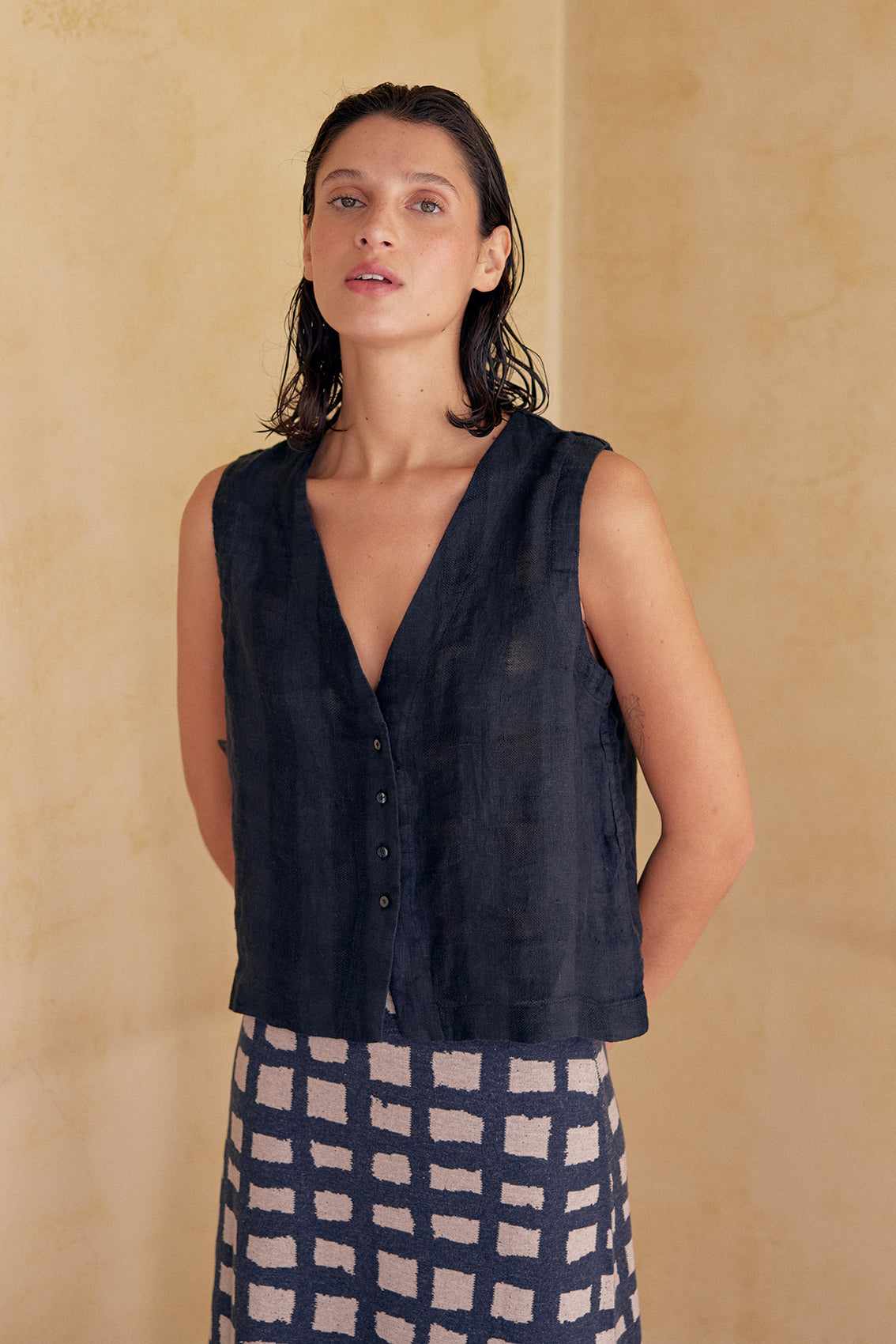 Buttoned Vest Top Washed Linen - Ónix