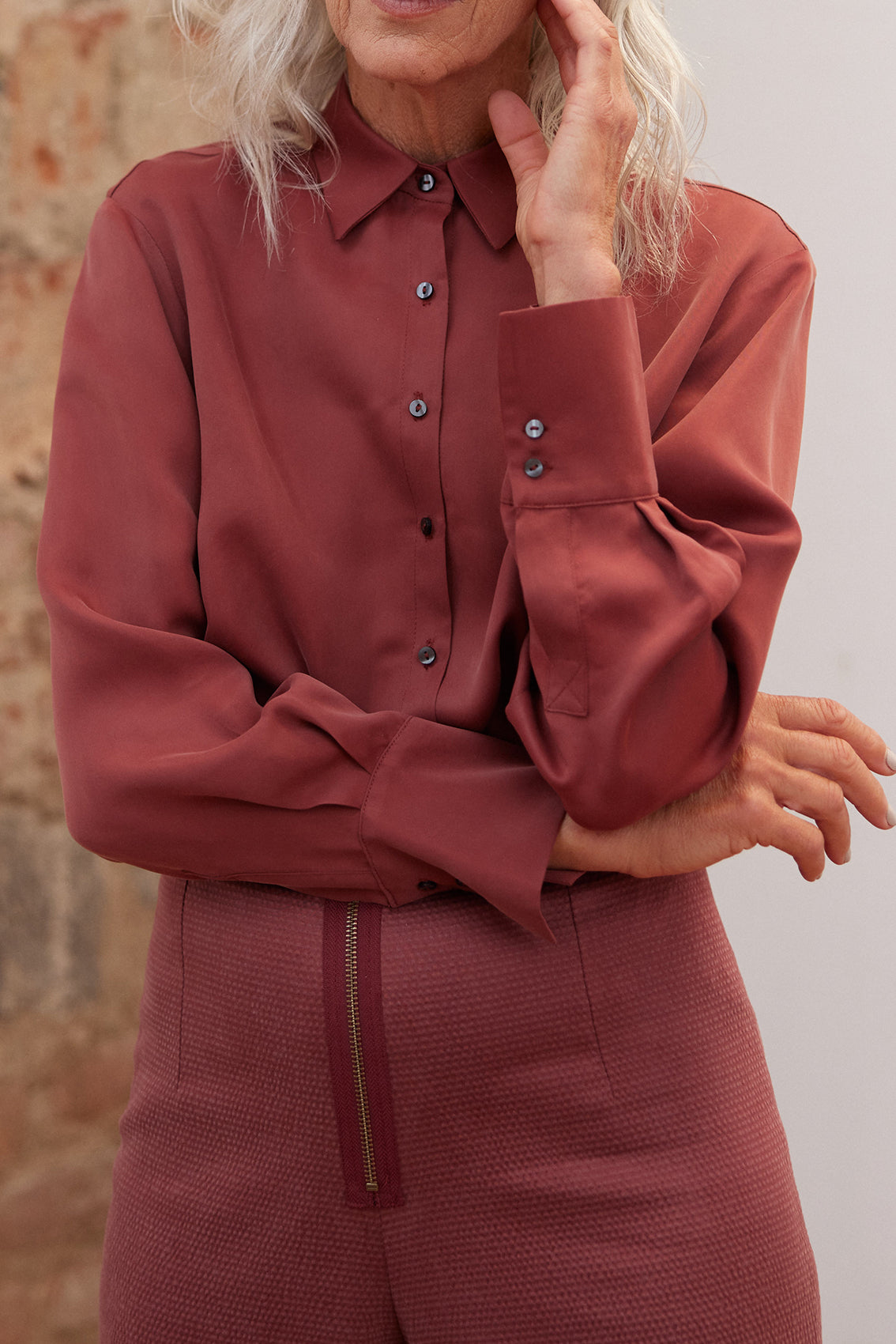 Pointed Collar Cupro Blouse - Berry