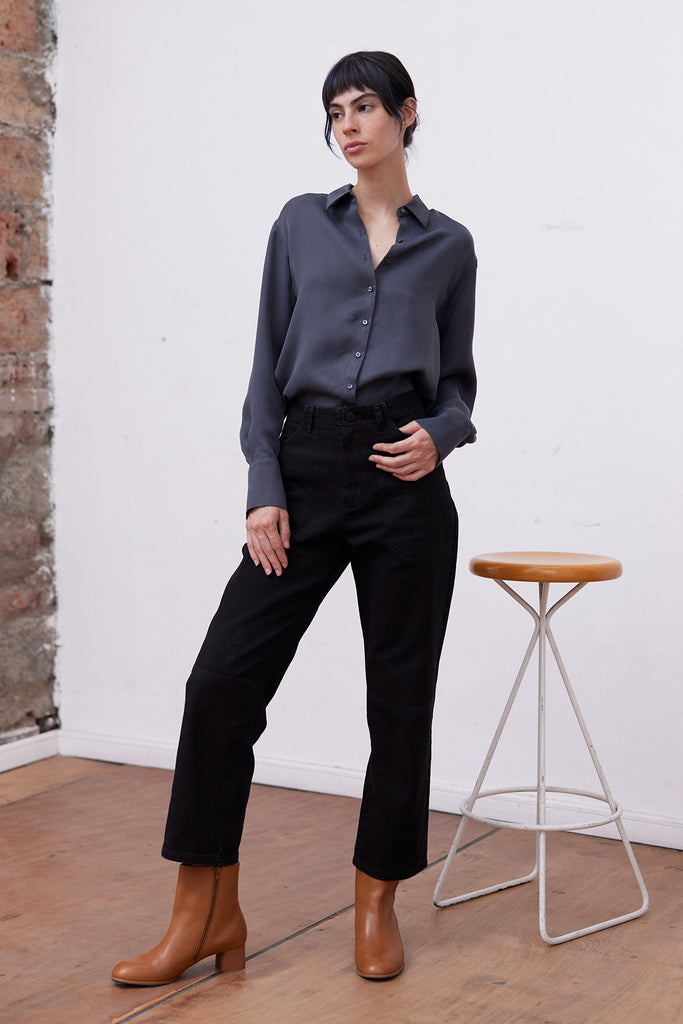 Blusa Cuello Punta Cupro - Carbón
