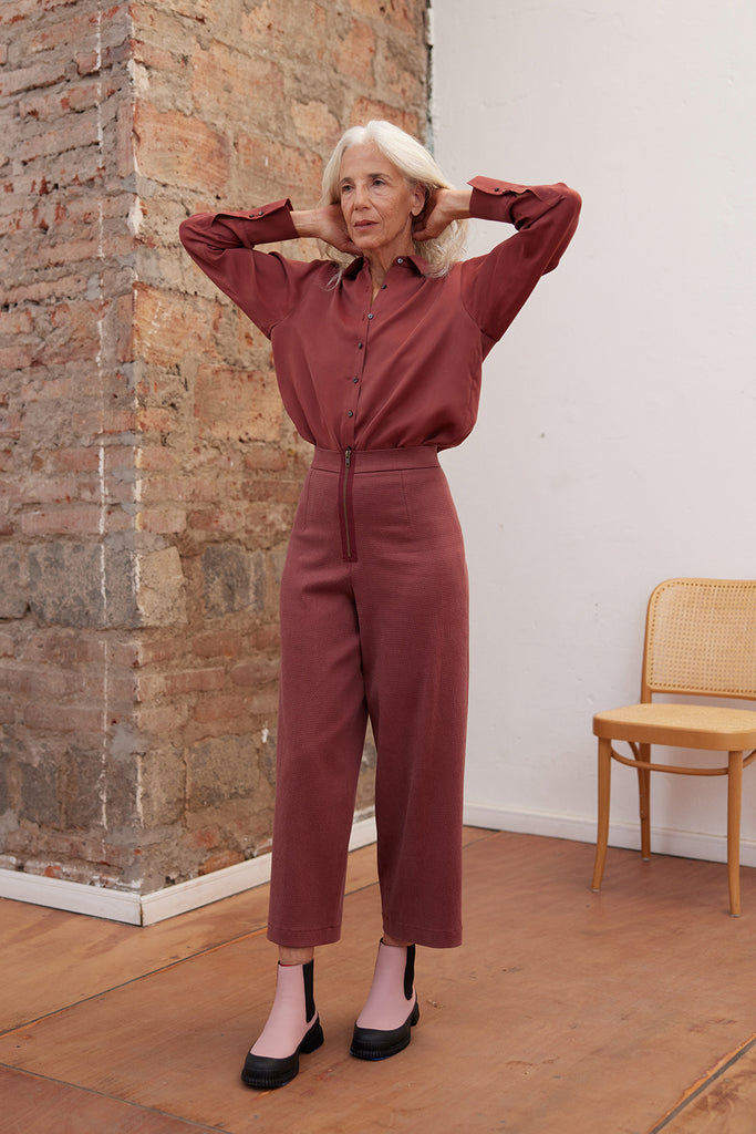 High-Waisted Textured Lyocell Pant - Berry